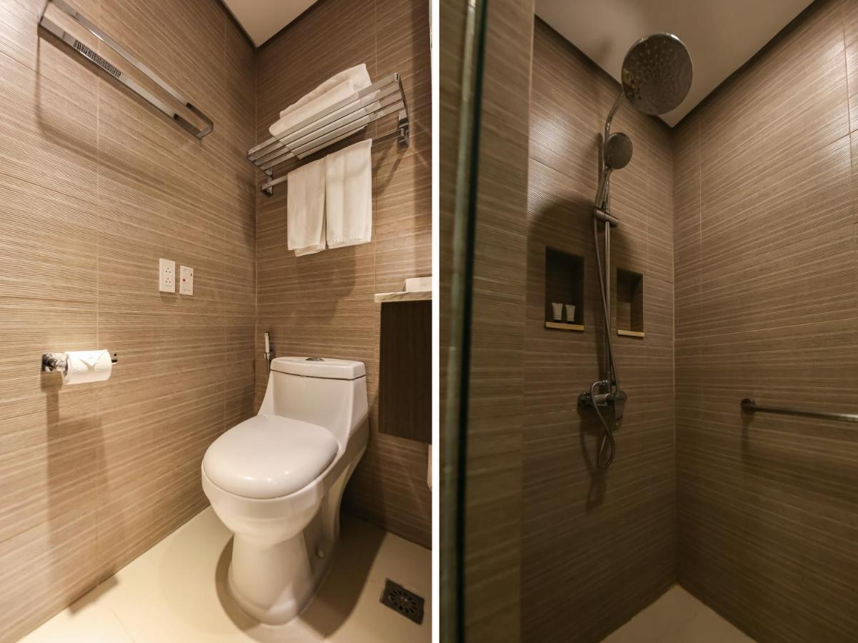 Capital O 804 The Residences At Bonifacio Civic Center Manila Exterior photo